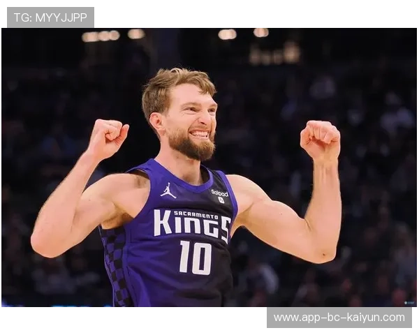 国王萨博尼斯外线定点投三分,手感火热! 国王萨博尼斯外线定点投三分,手感火热!